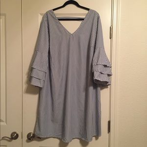 *NWT BLUE & WHITE STRIPED DRESS W/ RUFFLED SLEEVES